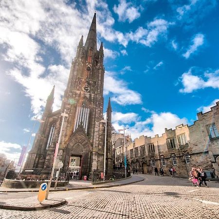 Pass The Keys Modern 3 Bed Flat On The Historic Royal Mile Apartamento Edimburgo Exterior foto