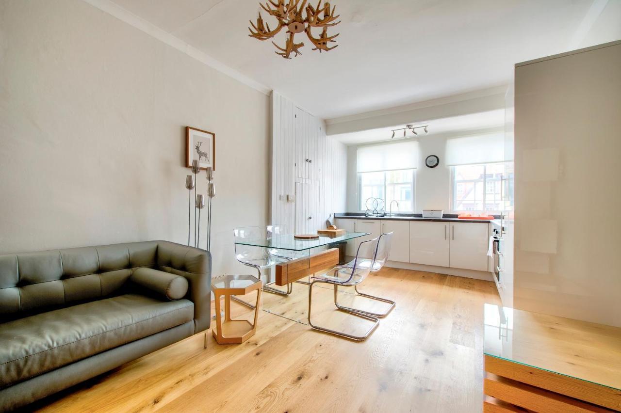 Pass The Keys Modern 3 Bed Flat On The Historic Royal Mile Apartamento Edimburgo Exterior foto