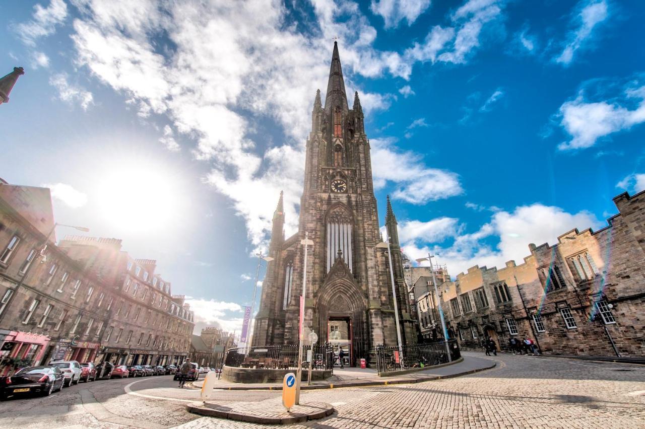 Pass The Keys Modern 3 Bed Flat On The Historic Royal Mile Apartamento Edimburgo Exterior foto