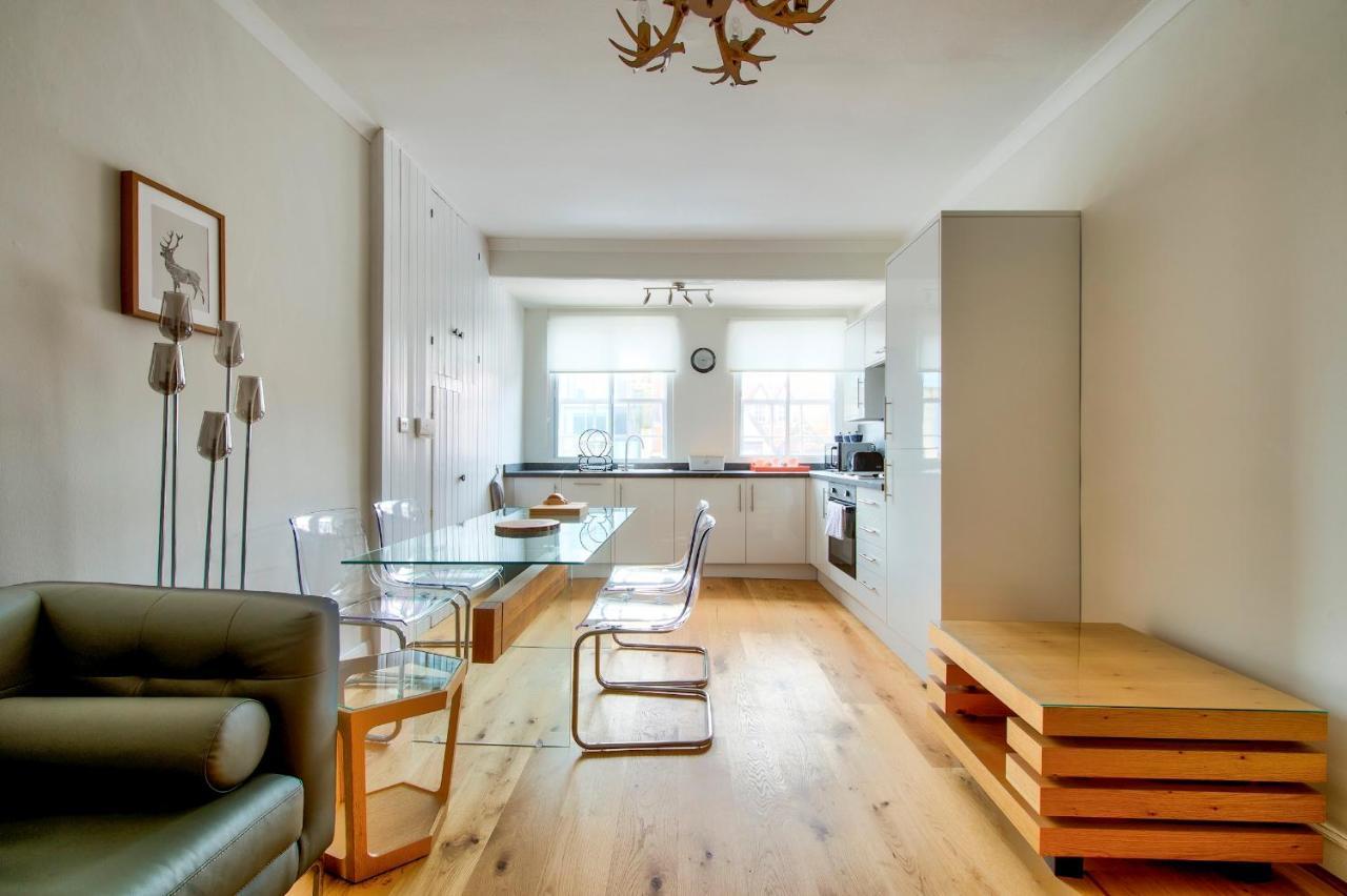Pass The Keys Modern 3 Bed Flat On The Historic Royal Mile Apartamento Edimburgo Exterior foto
