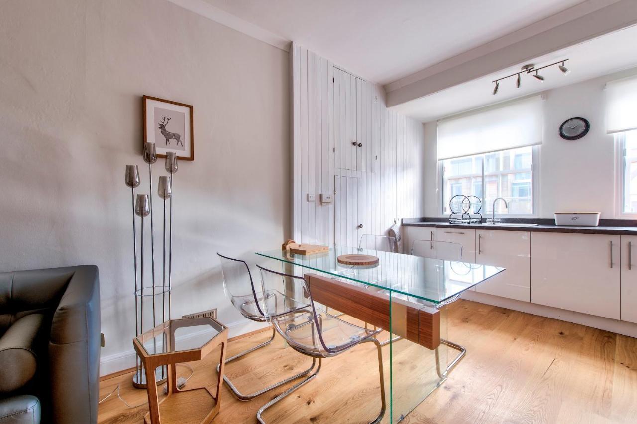 Pass The Keys Modern 3 Bed Flat On The Historic Royal Mile Apartamento Edimburgo Exterior foto