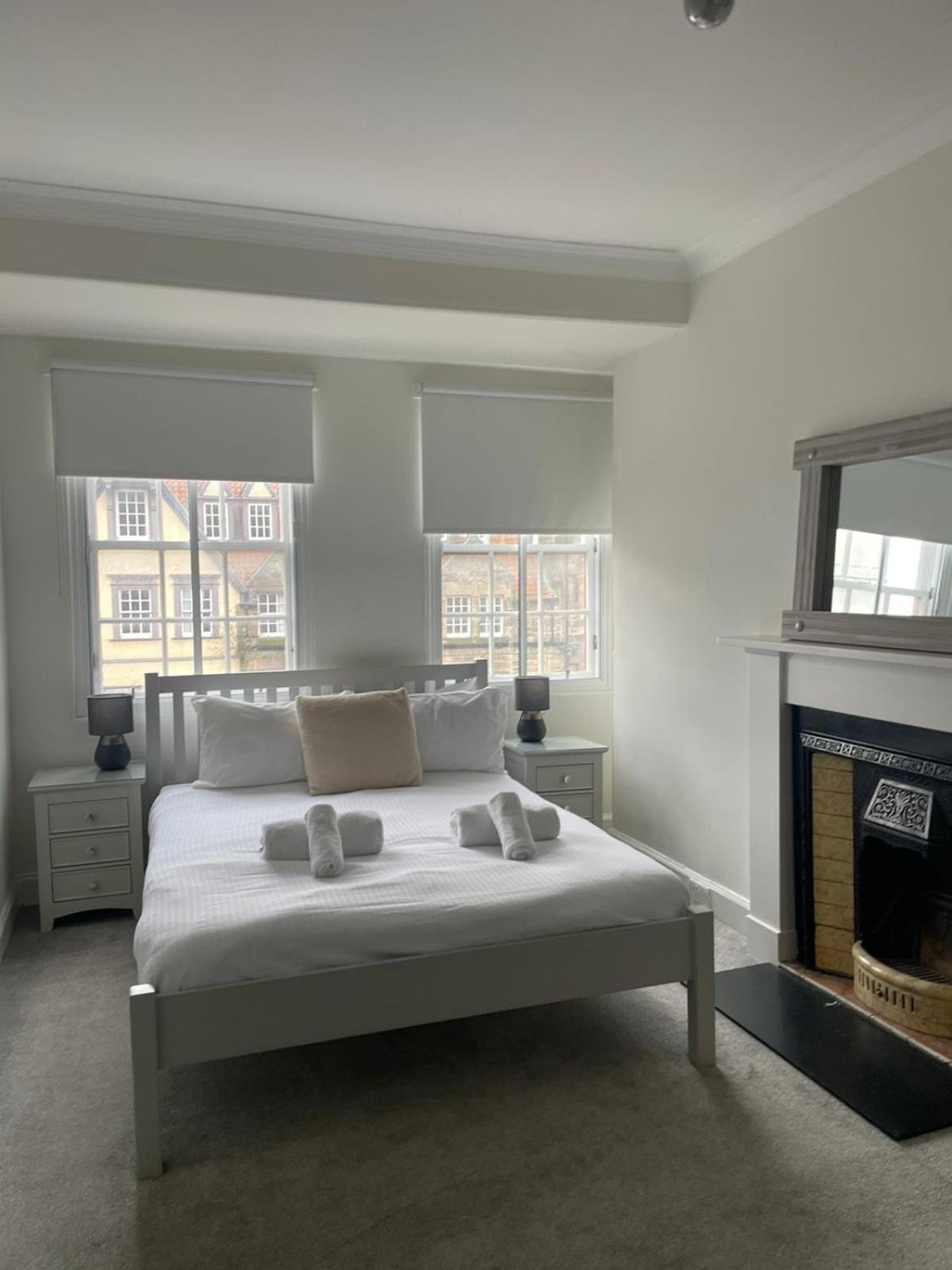 Pass The Keys Modern 3 Bed Flat On The Historic Royal Mile Apartamento Edimburgo Exterior foto